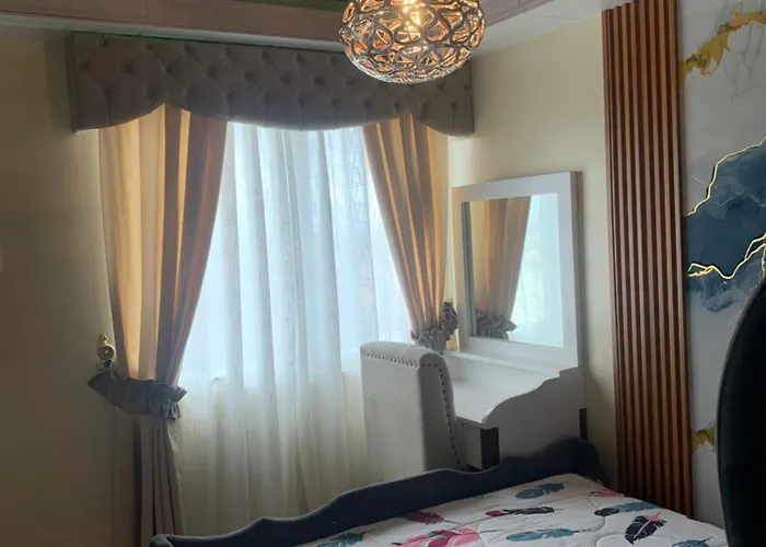 Aparthotel J&j Havenstay Ananda Square 4*