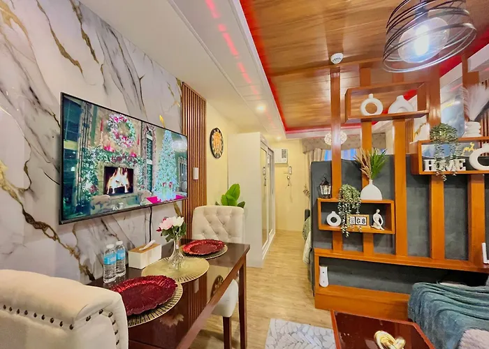 J&j Havenstay Ananda Square Aparthotel